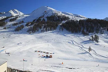 Hotel Grand Duchi D'aosta 3*