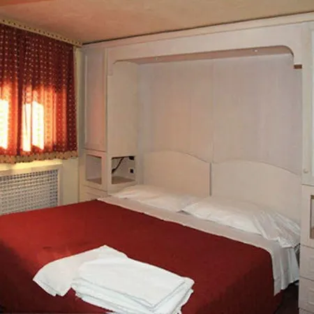 فندق Grand Duchi D'aosta