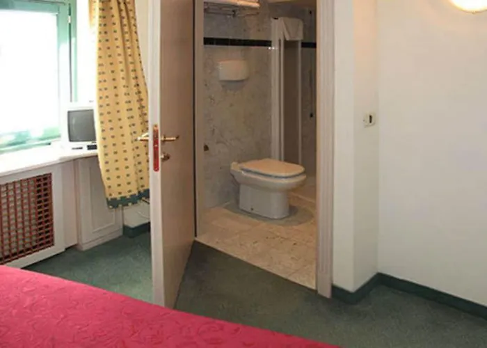 Hotel Grand Duchi D'aosta 3*